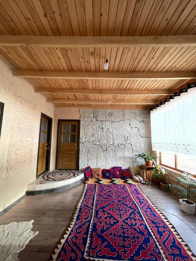 Guest House Guljan Bokonbayevo ภายนอก รูปภาพ