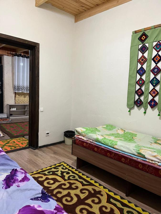 Guest House Guljan Bokonbayevo ภายนอก รูปภาพ