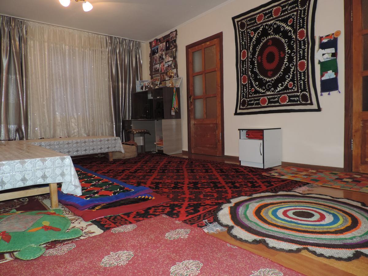 Guest House Guljan Bokonbayevo ภายนอก รูปภาพ